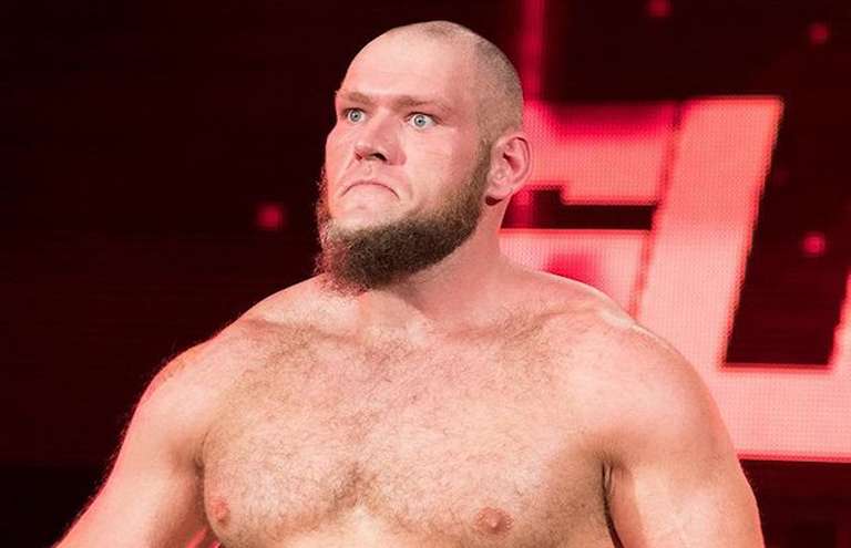 lars sullivan aew