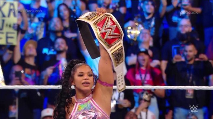 Bianca Belair Defeats IYO SKY at WWE Backlash to Retain Raw Women's ...