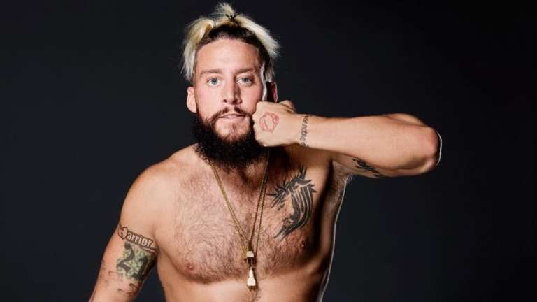 Enzo Amore Kicked Off Plane for Vaping & Not Listening to 