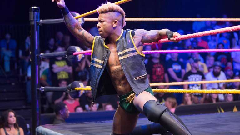 lio rush aew