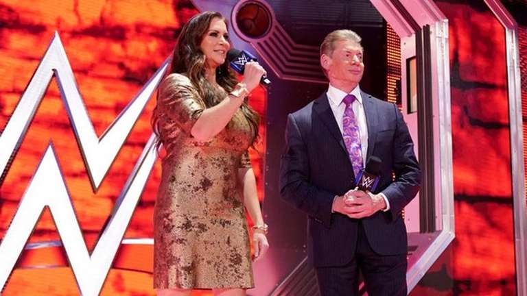 Stephanie McMahon Wishes a Happy Fathers Day to Vince 