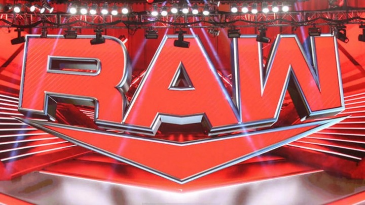 WWE RAW PREVIEW 2/6: Becky Lynch vs. Bayley Steel Cage Match, Elimination  Chamber qualifiers, more