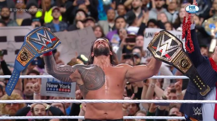 Roman Reigns Retains WWE Universal Championship at WWE WrestleMania 39 ...