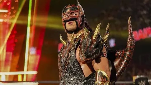 Dragon Lee Reportedly Signs New WWE Contract