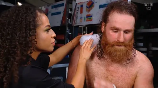 Alejandra “La Leona” Quintanilla Makes History with WWE Raw Appearance