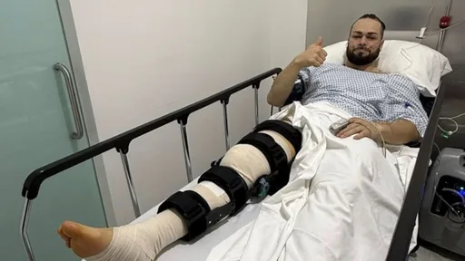Flip Gordon Undergoes Successful Surgery After Rupturing Patella Tendon in Right Knee