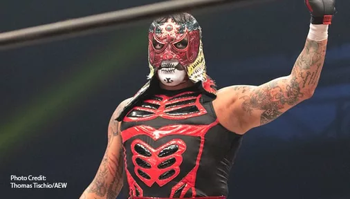 Penta El Zero Miedo Channels Freddy Krueger In Creepy Halloween Photo