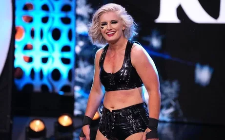 Tony Schiavone Says Toni Storm Has "Redefined Women’s Wrestling" in AEW