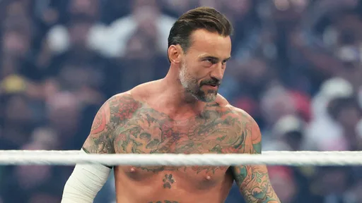 CM Punk Reportedly Closing In On WWE Return