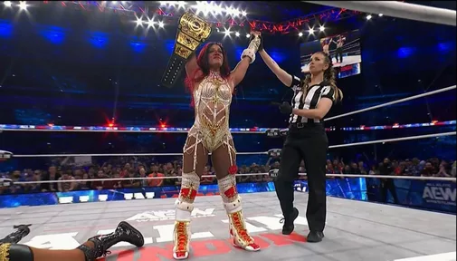 Mercedes Mone Defeats Willow Nightingale To Become AEW Women’s World Champion
