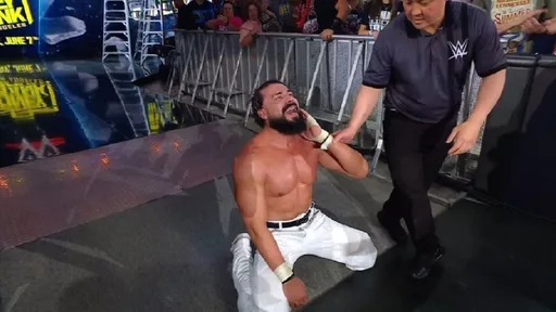 Naomi and Andrade Qualify for WWE Money in the Bank Ladder Matches