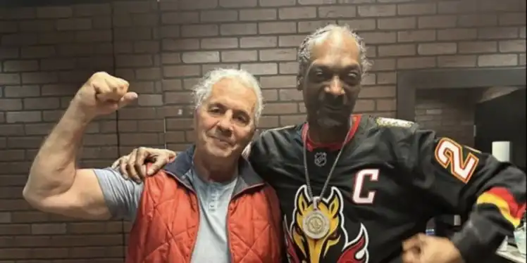 Hitman Meets The D-O-Double-G: Bret Hart Snaps Photo with Snoop Dogg